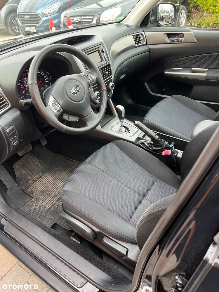 Subaru Forester 2.0X Automatik Exclusive - 8