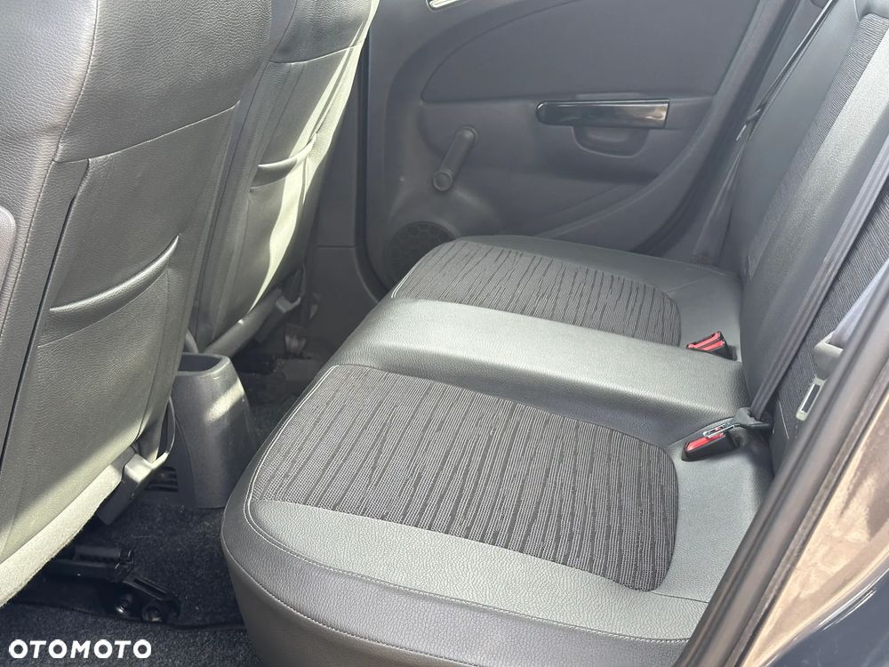Opel Corsa - 13