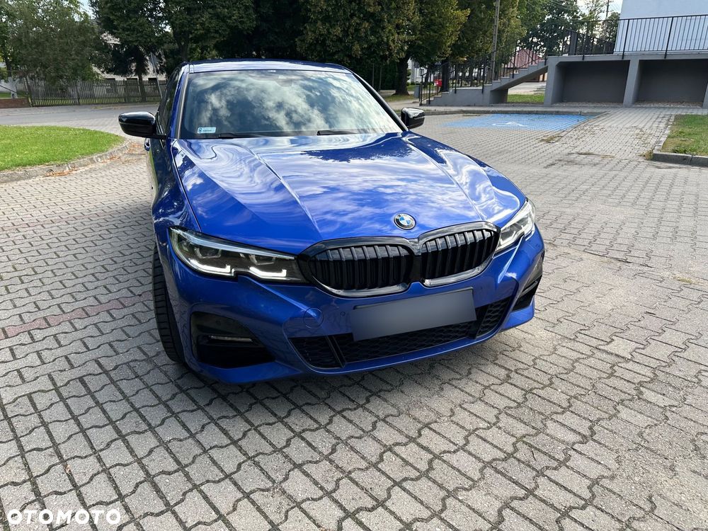 BMW Seria 3 320d xDrive M Sport Shadow sport - 17