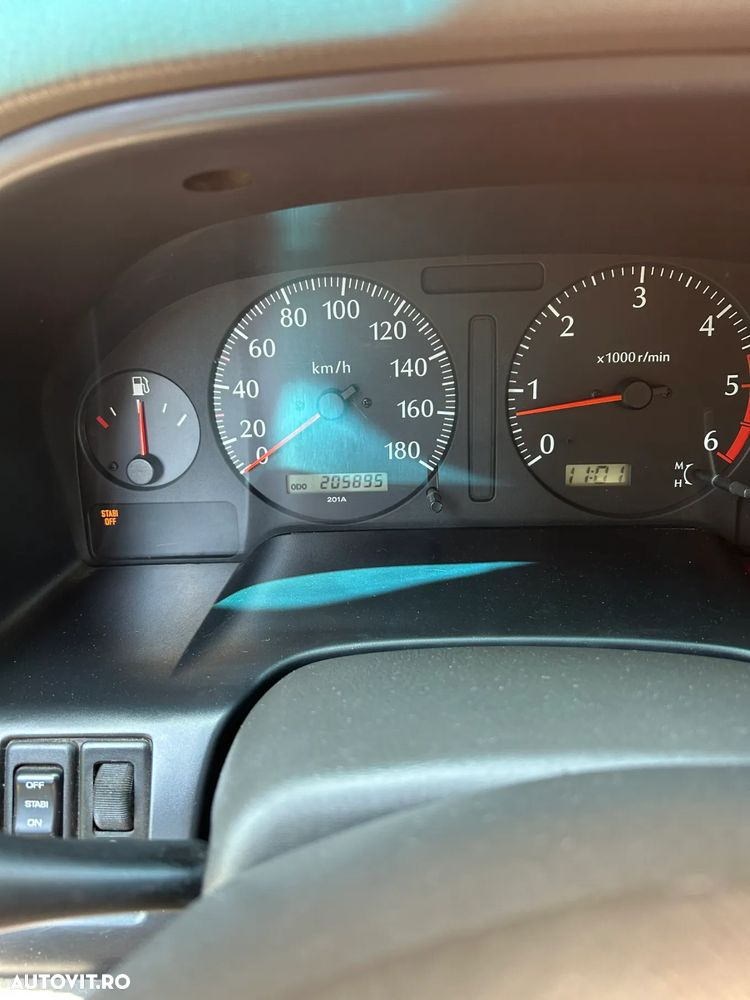 Nissan Patrol GR 3.0 TDI Luxury - 6