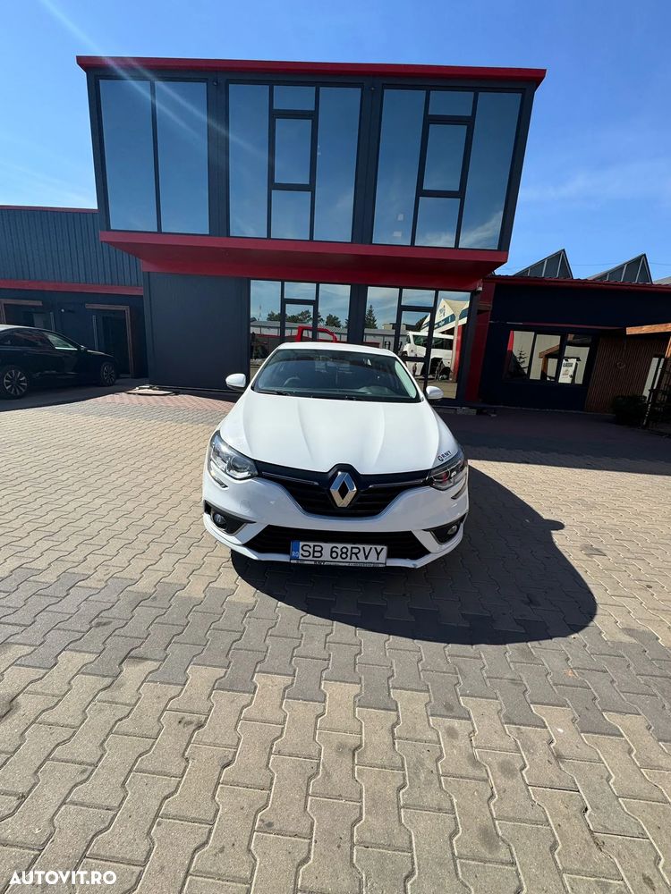 Renault Megane ENERGY dCi Intens - 8