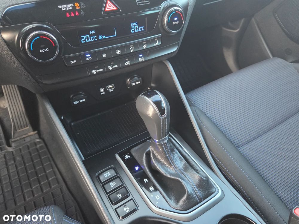 Hyundai Tucson blue 1.7 CRDi 2WD DCT Advantage - 39