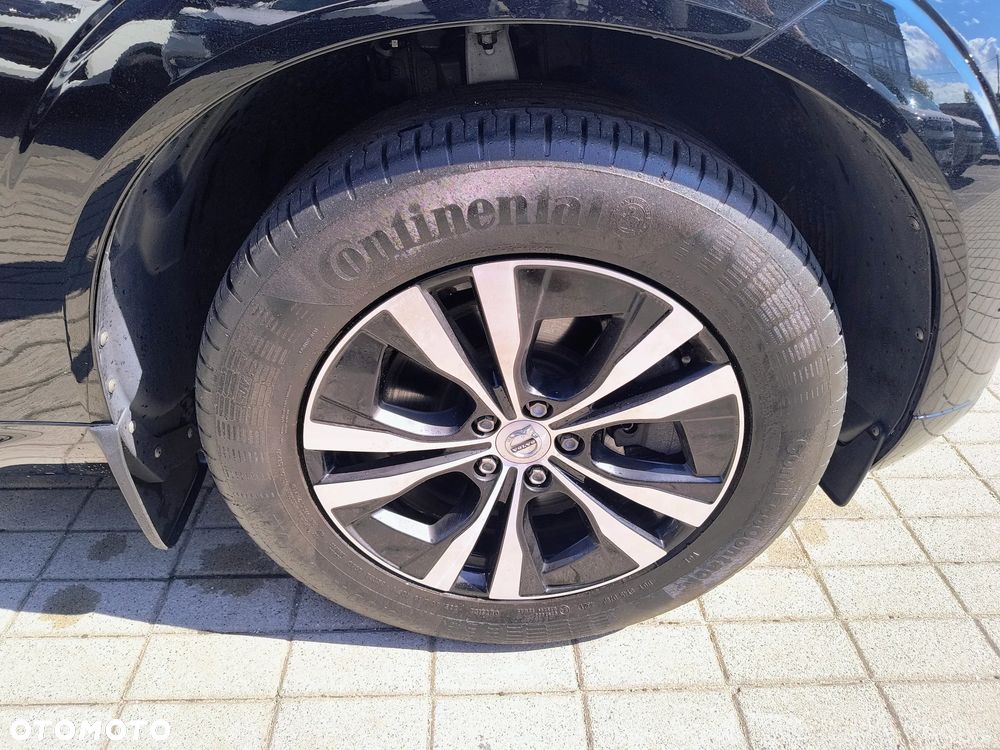 Volvo XC 60 B5 B AWD Momentum - 11