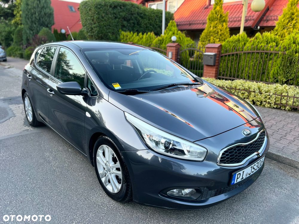 Kia Ceed 1.4 CVVT Dream Team Edition - 7
