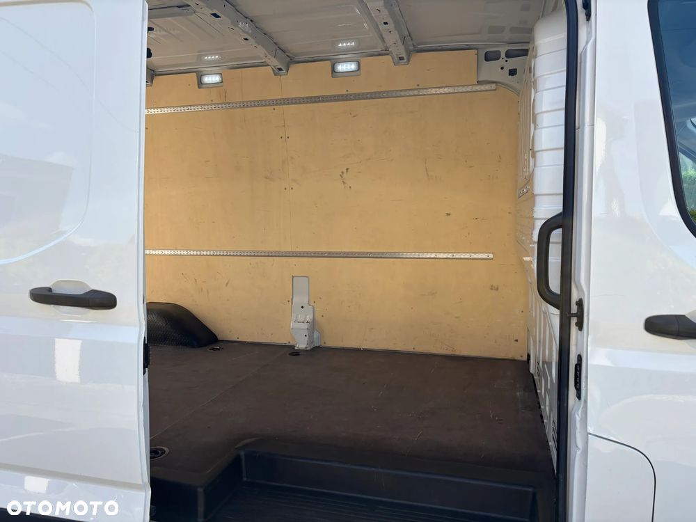 Maxus Deliver 9 - 13