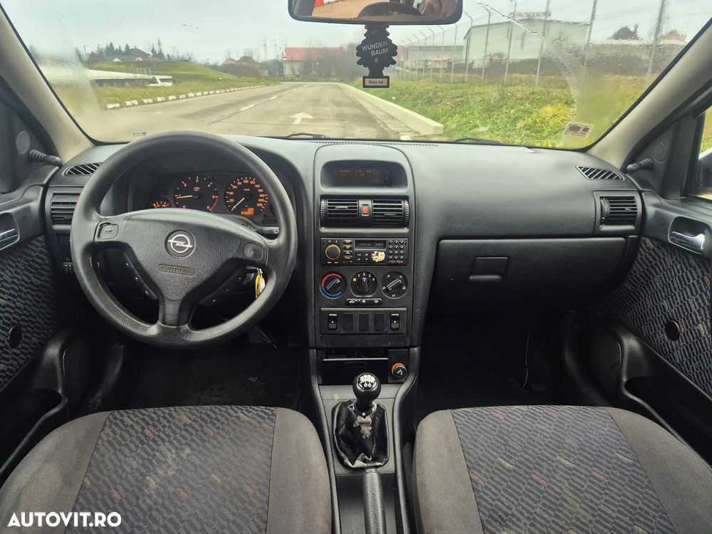 Opel Astra 1.7 DTI - 8