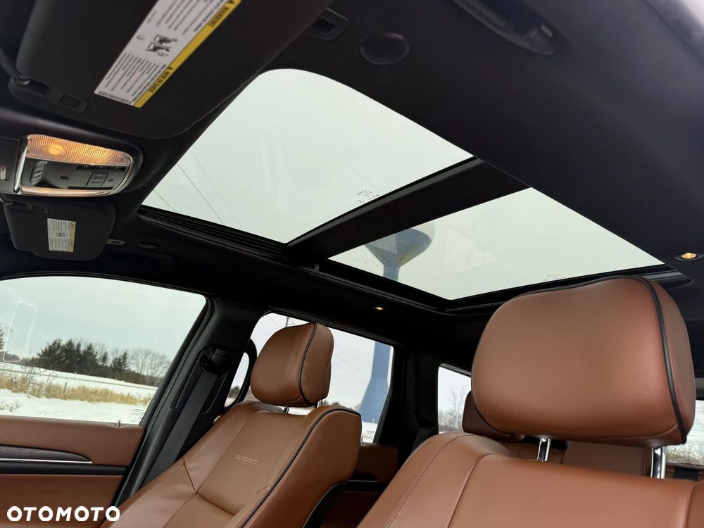 Jeep Grand Cherokee 5.7 V8 Summit - 21