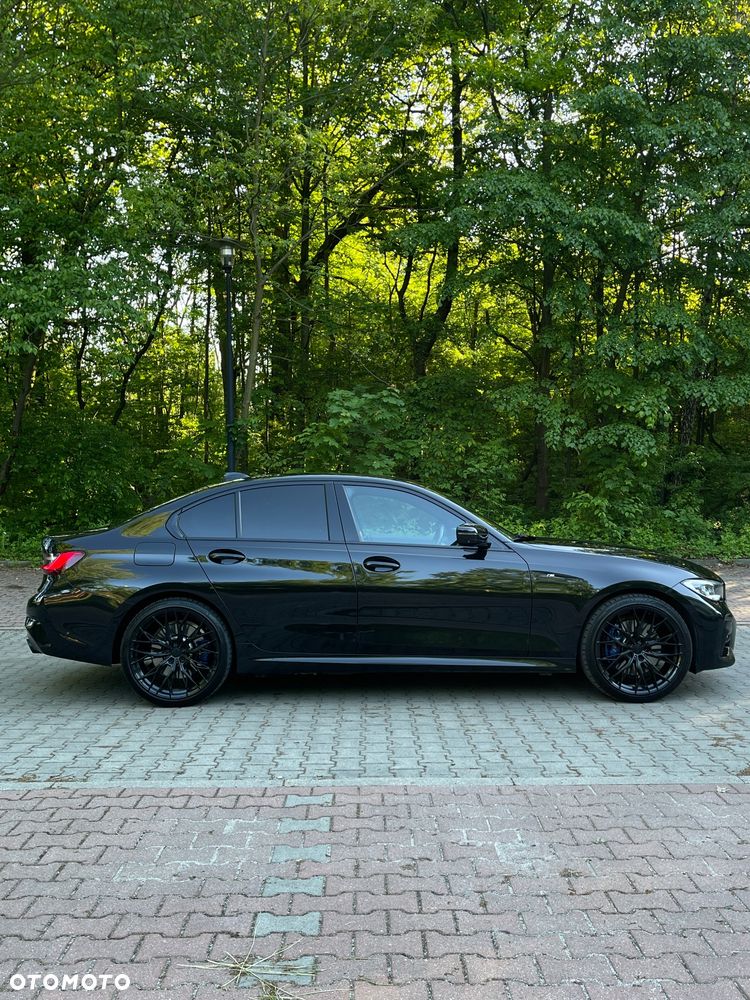 BMW Seria 3 330e M Sport sport - 3