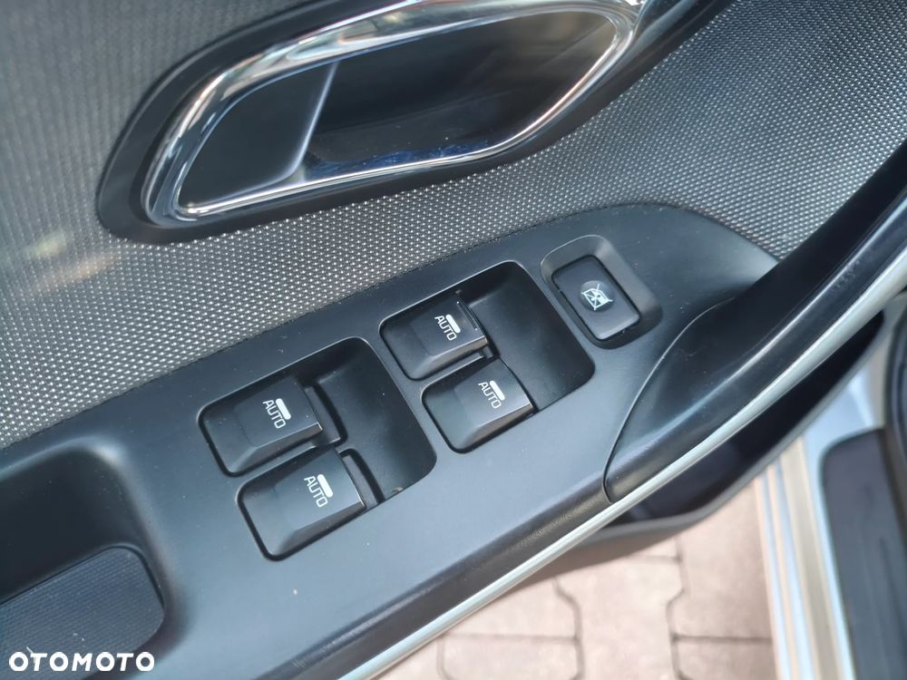 Kia Ceed 1.6 CRDi 128 Dream Team Edition - 25