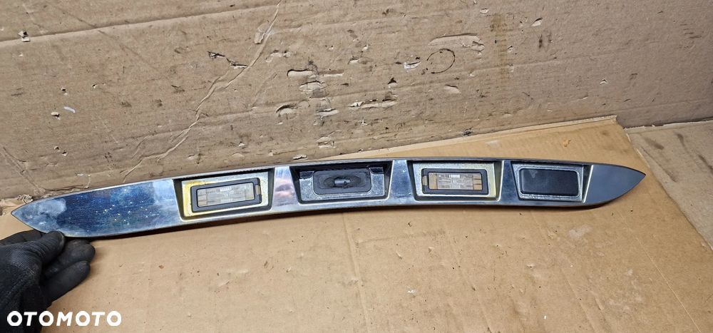 Blenda klapy bagażnika mikrostyk podświetlenie Renault Laguna III 8200076256 848100004 - 6