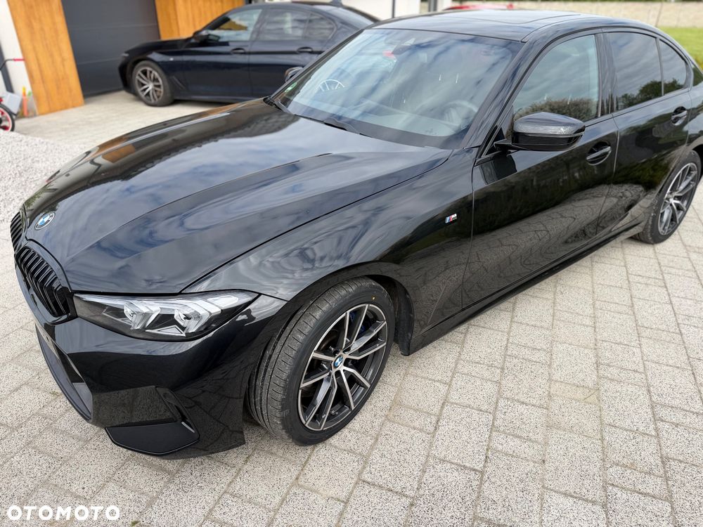 BMW Seria 3 330i xDrive M Sport - 2