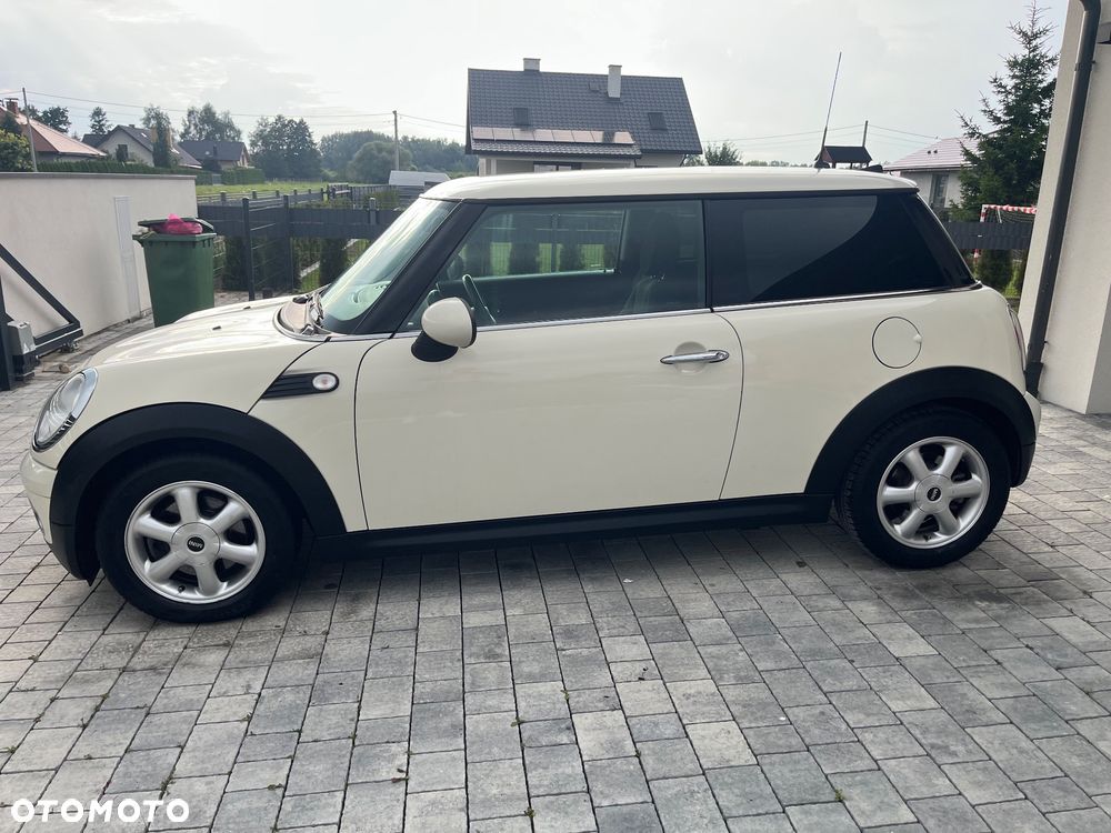 MINI ONE - 4