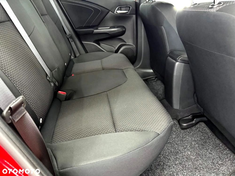 Honda Civic 1.8 i-VTEC Sport Black Edition - 28