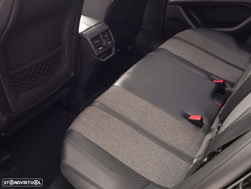 Peugeot 3008 1.6 BlueHDi Allure EAT6 J18 - 23