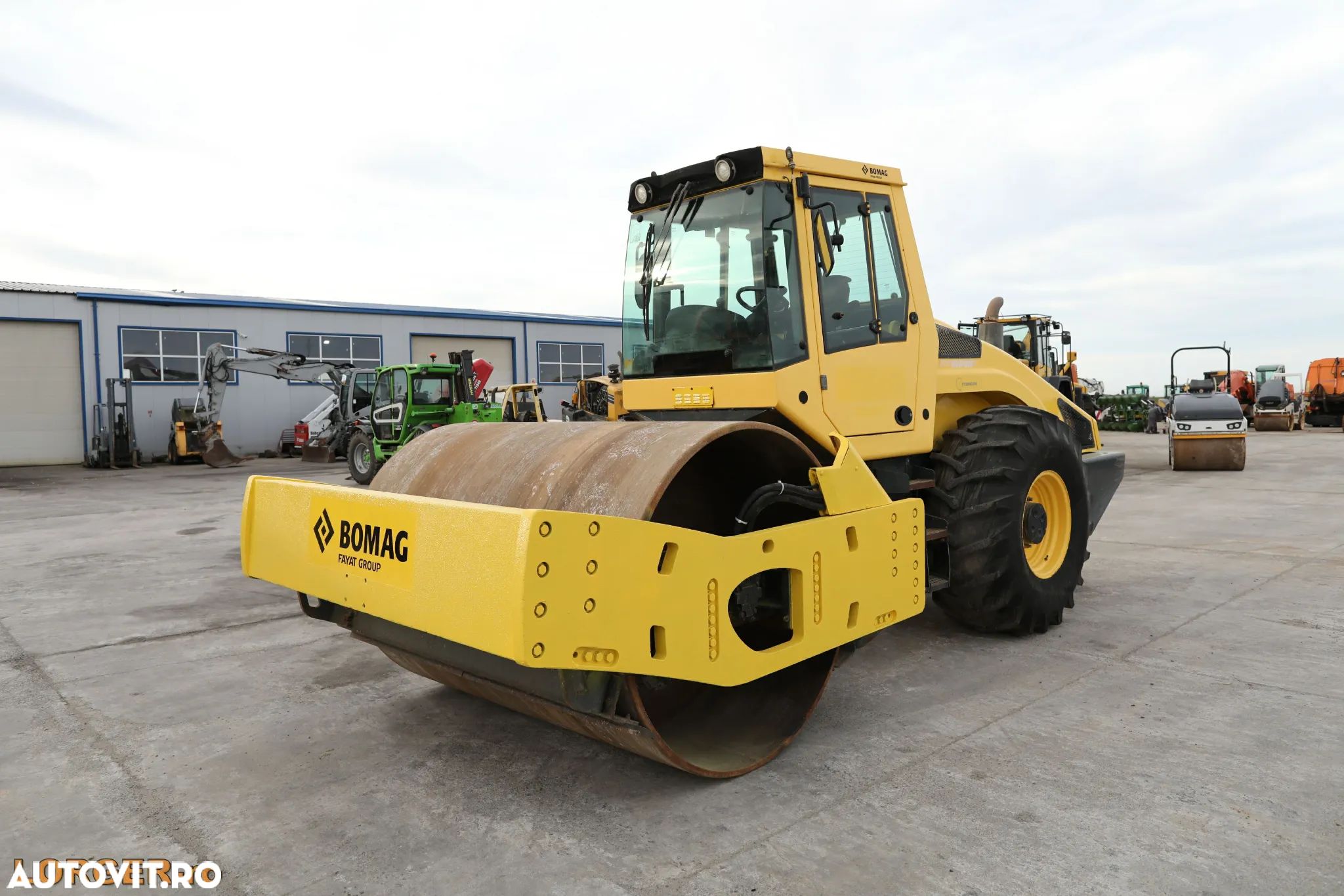 Bomag BW216 DH-4 - 1