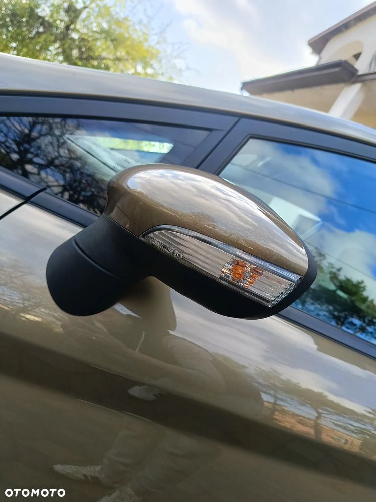 Ford Fiesta 1.25 Silver X (Trend) EU5 - 22