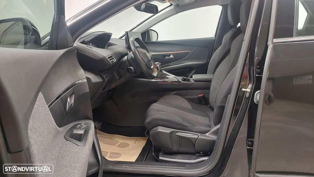 Peugeot 3008 1.2 PureTech Active Pack - 11