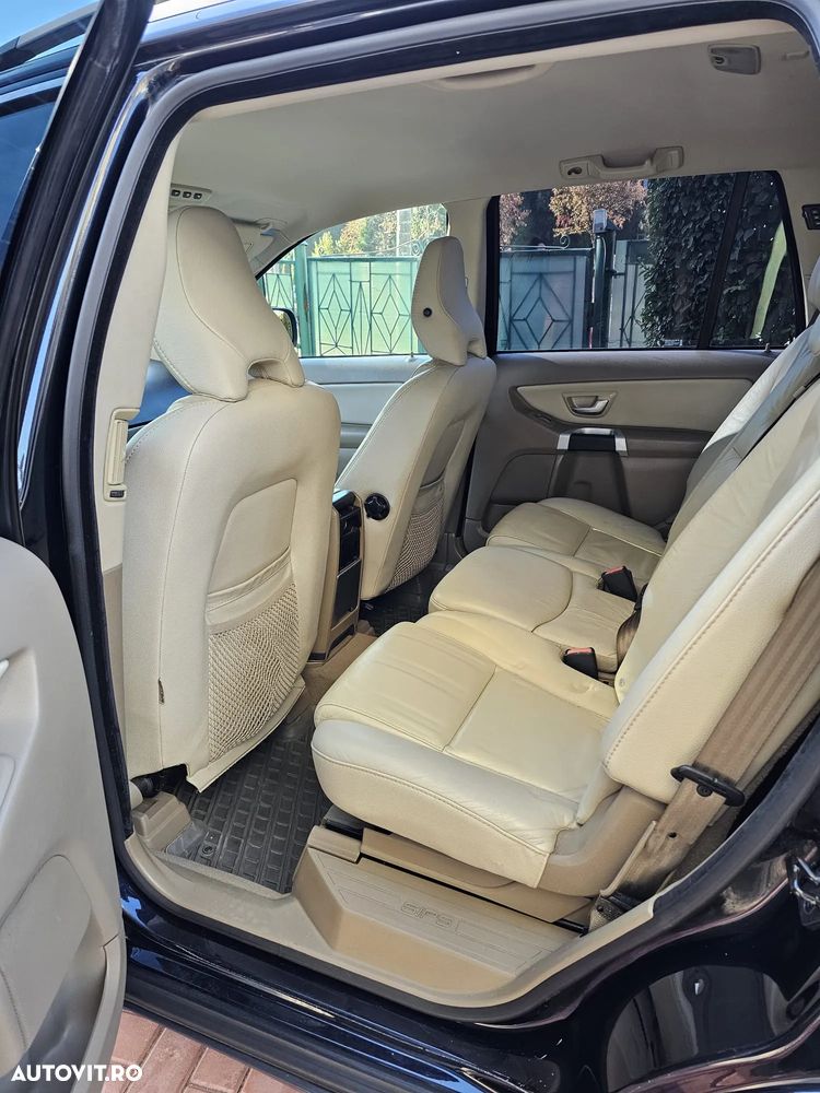 Volvo XC 90 - 27