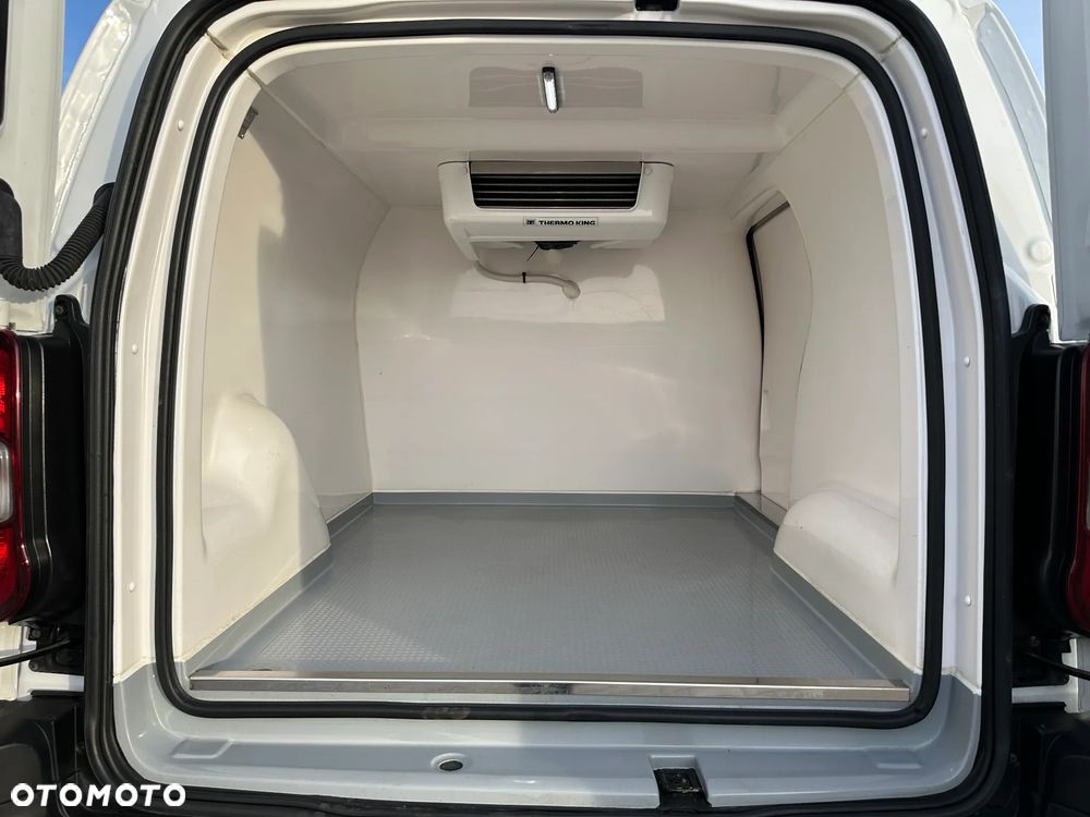 Peugeot Partner - 11