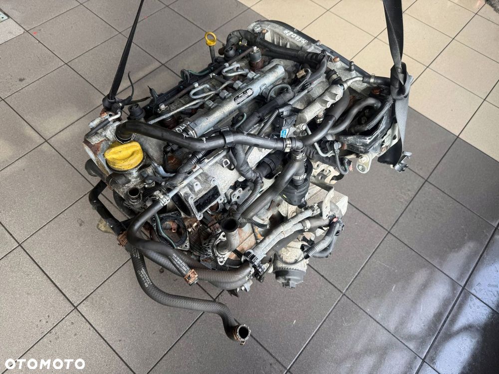 SILNIK 1.9 CDTI Z19DTH OPEL ZAFIRA B 2009 - 2