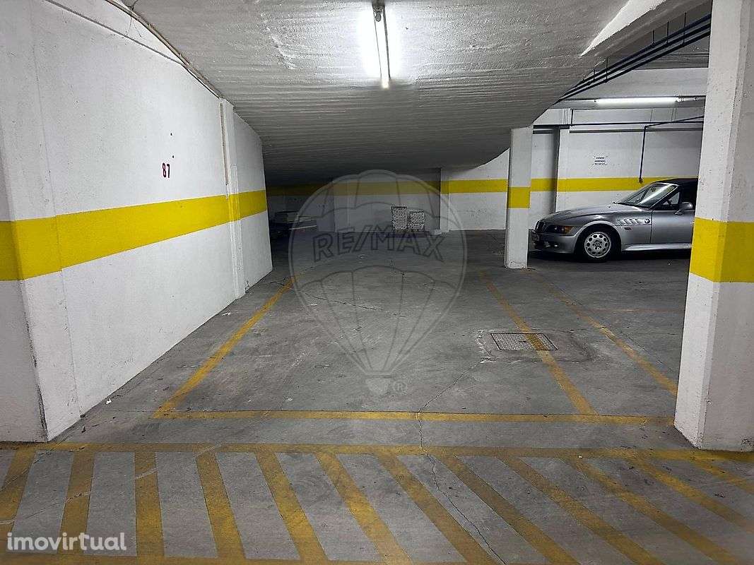 Garagem  para arrendamento - Grande imagem: 2/4