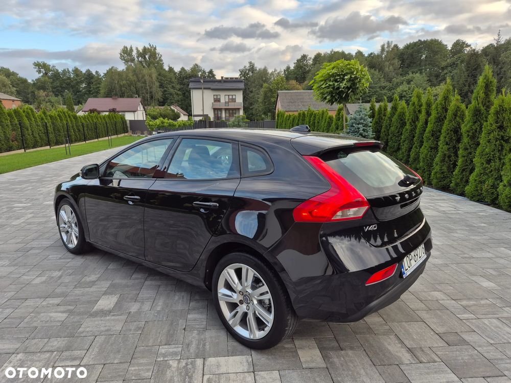 Volvo V40 D2 Kinetic - 4
