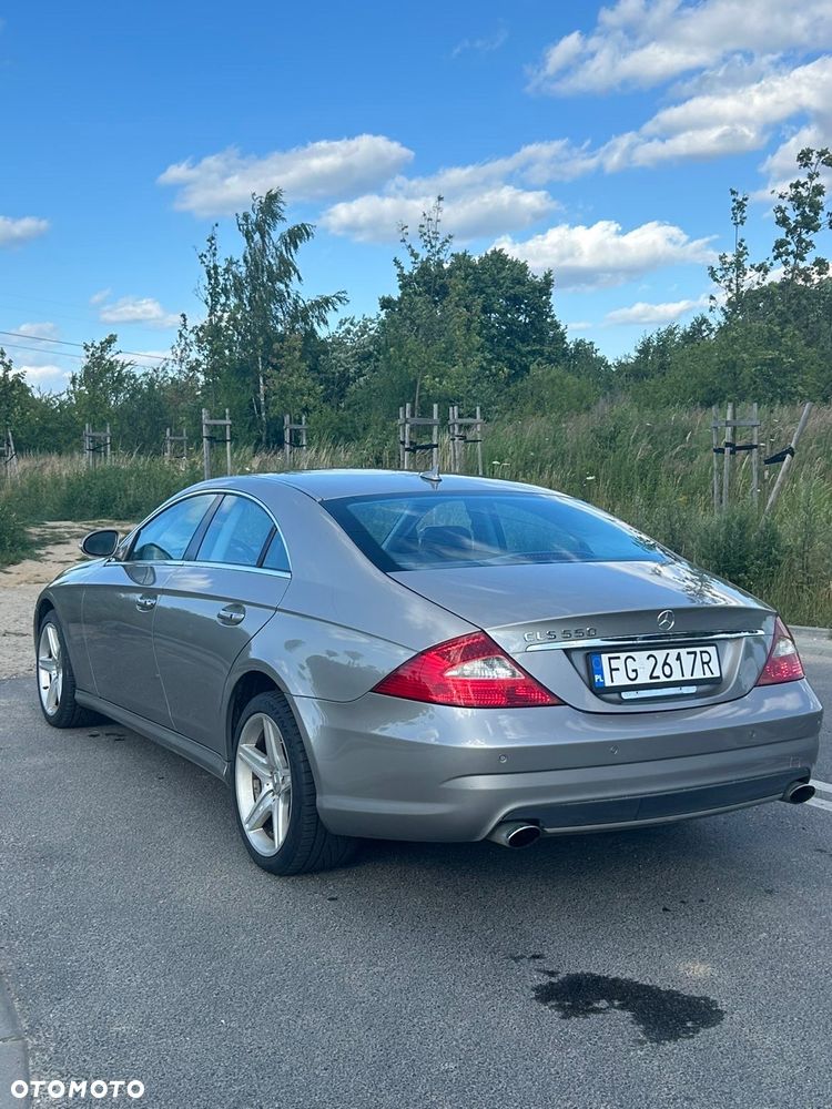 Mercedes-Benz CLS - 6