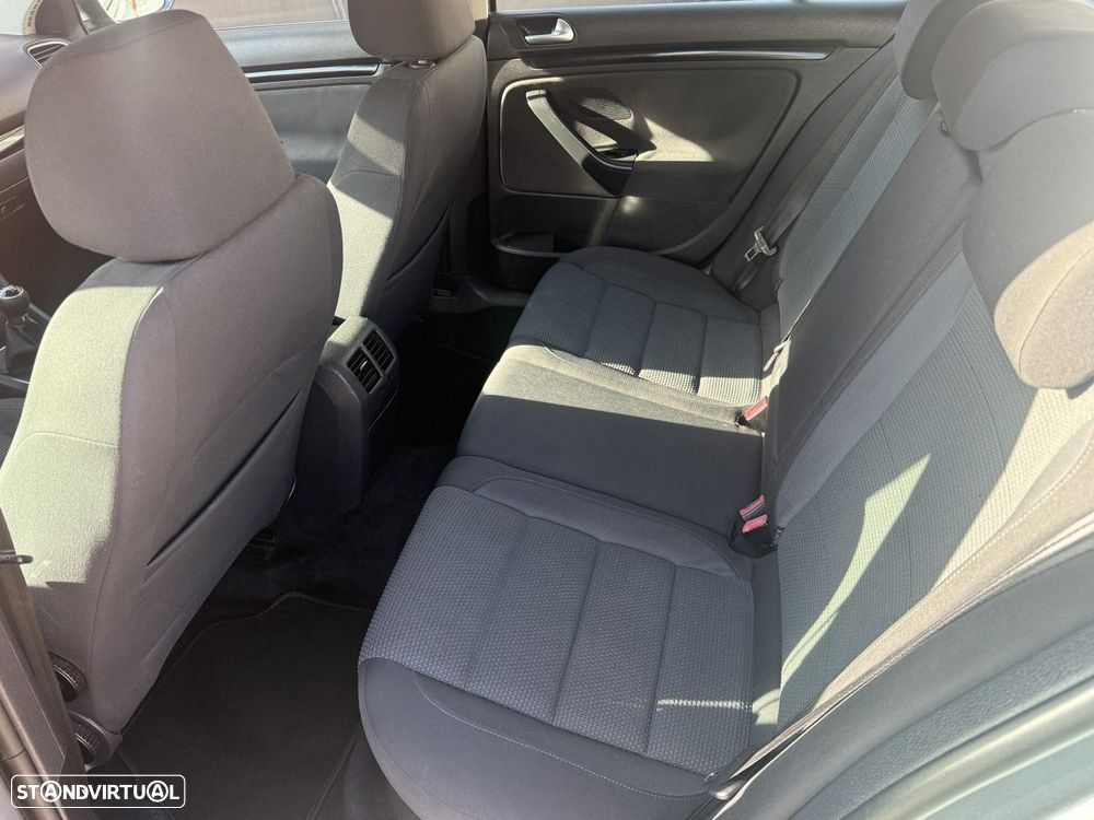 VW Golf Variant 1.6 TDi Best Edition Bluetooth - 14