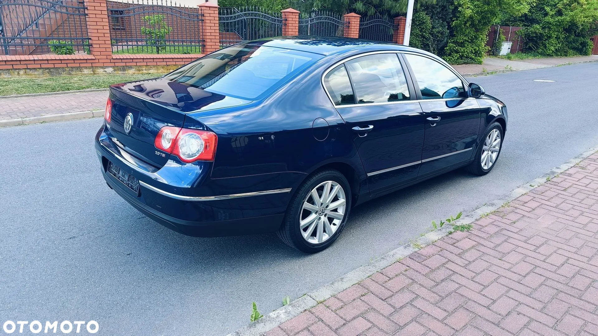 Volkswagen Passat 2.0 TSI Comfortline - 8