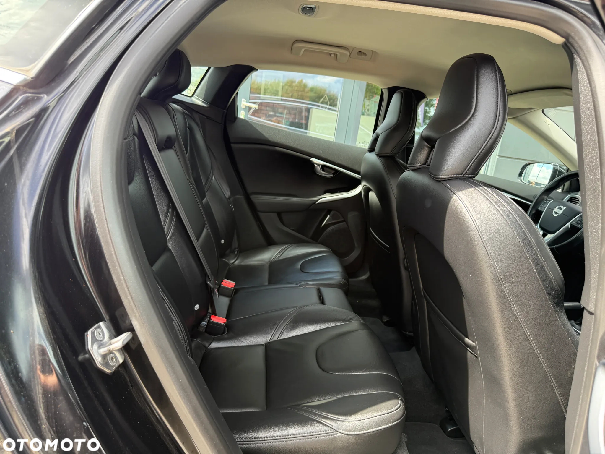 Volvo V40 D2 - 28