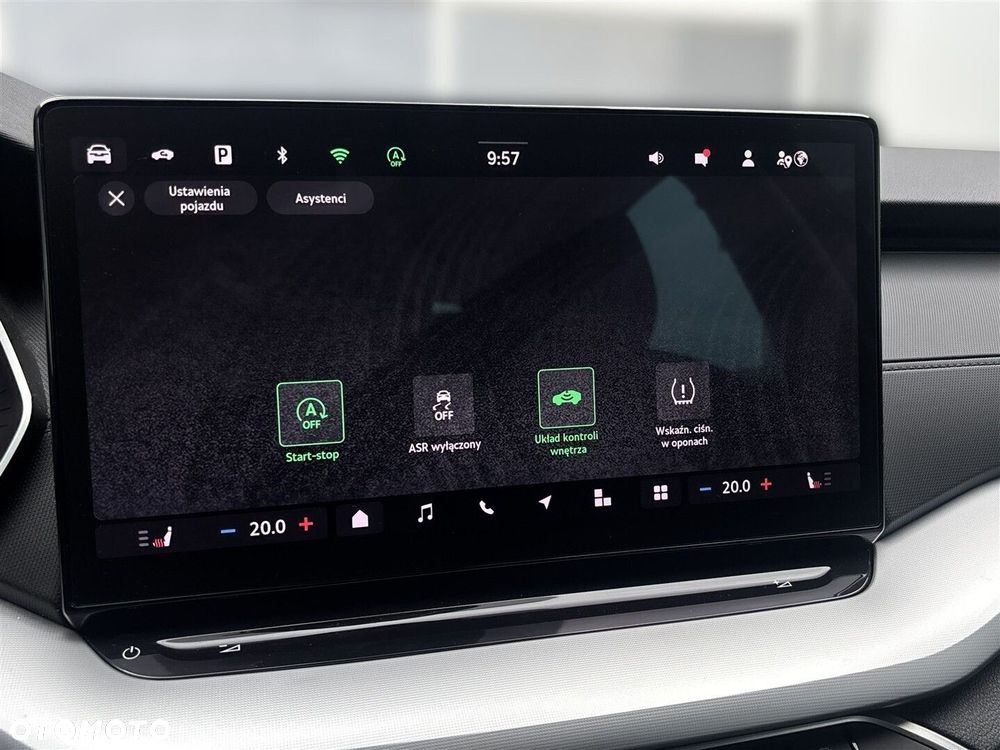 Skoda Octavia 1.5 TSI mHEV Selection DSG - 32