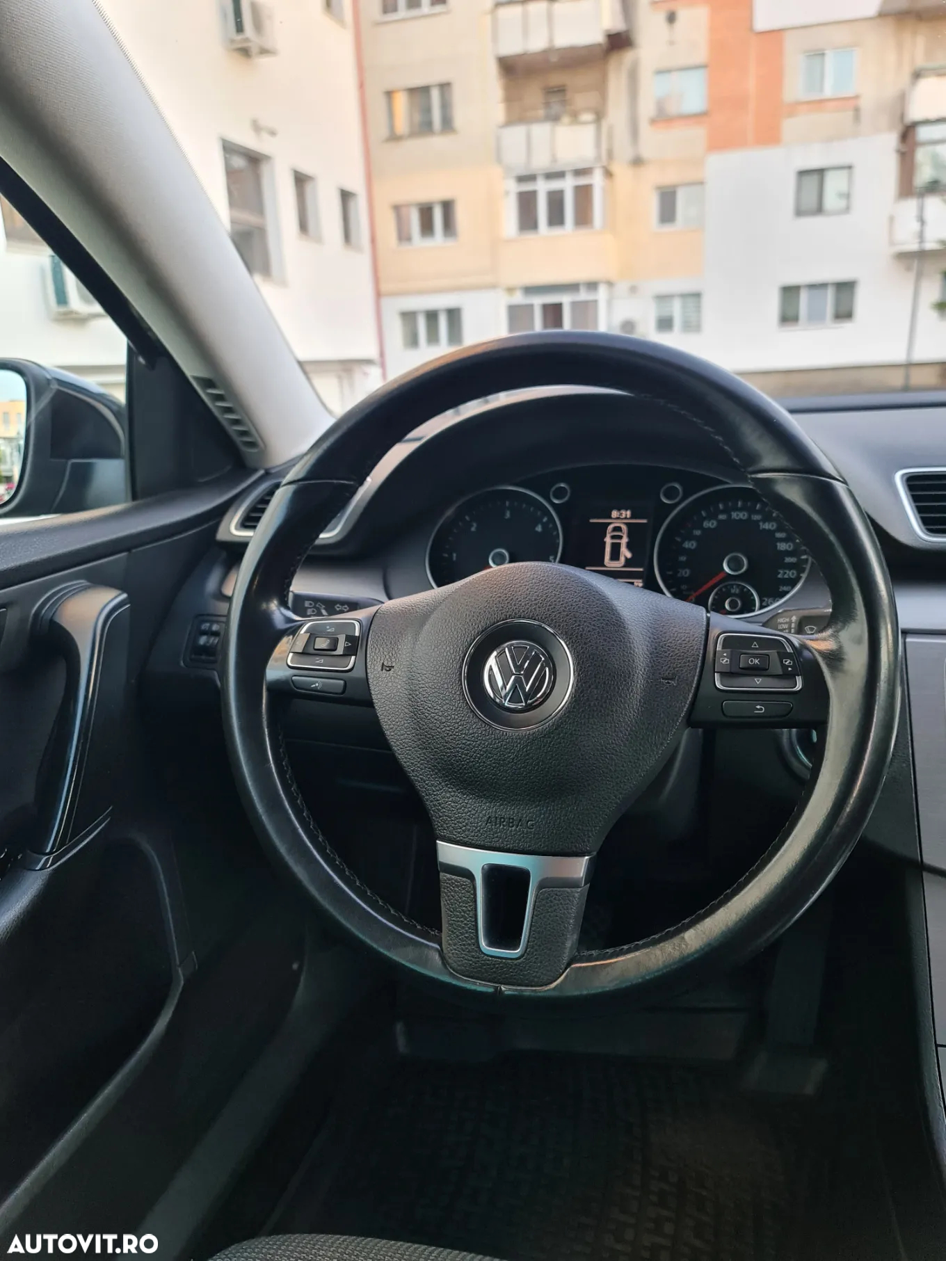 Volkswagen Passat 2.0 Blue TDI SCR Comfortline - 16