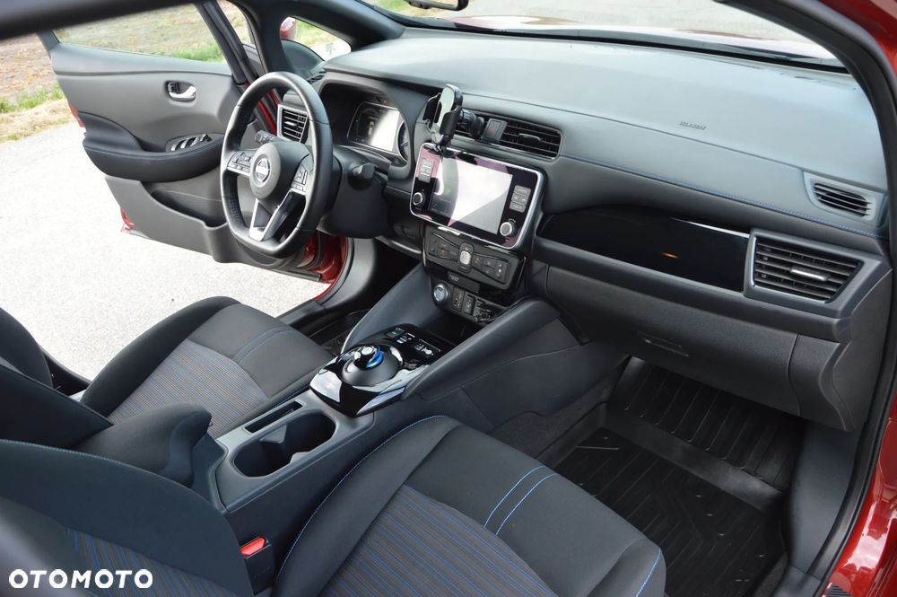 Nissan Leaf 40kWh N-Connecta - 21