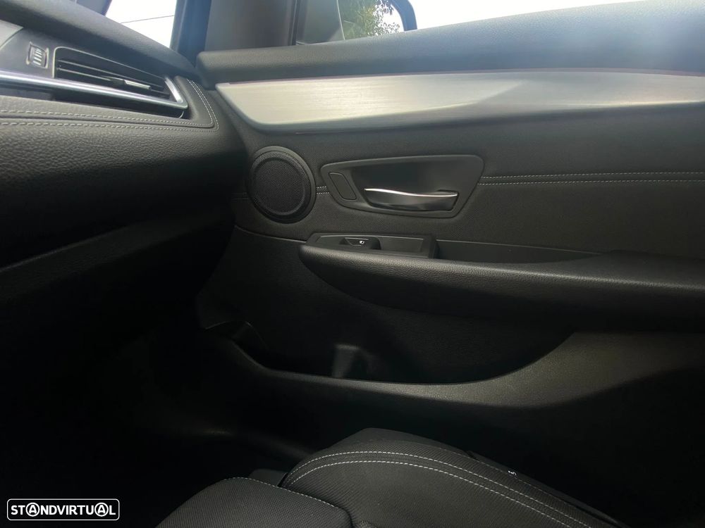 BMW 216 Active Tourer d Aut. M Sport - 32