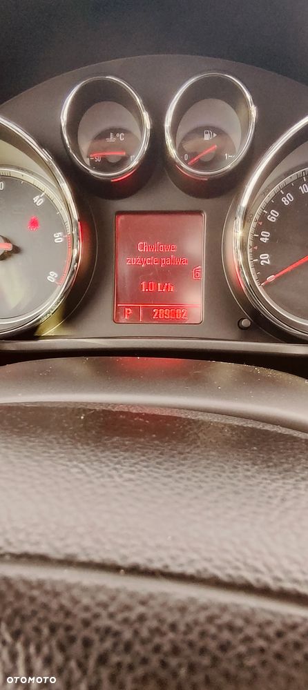 Opel Insignia 2.0 CDTI Sport - 10