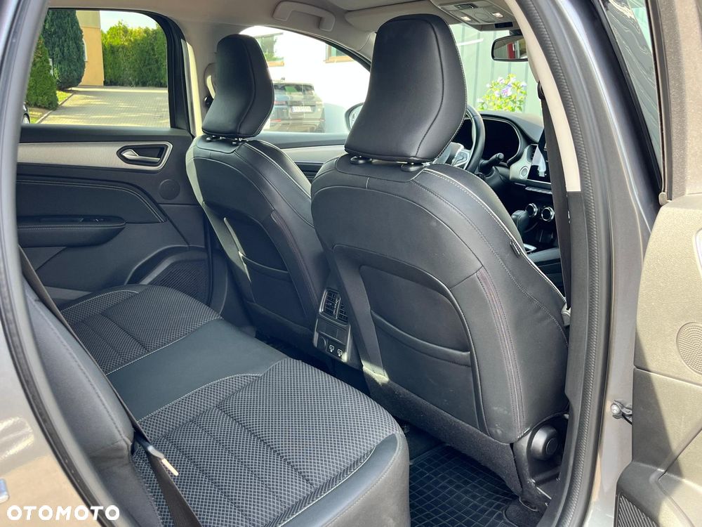 Renault Arkana 1.6 E-TECH Intens MMT - 28
