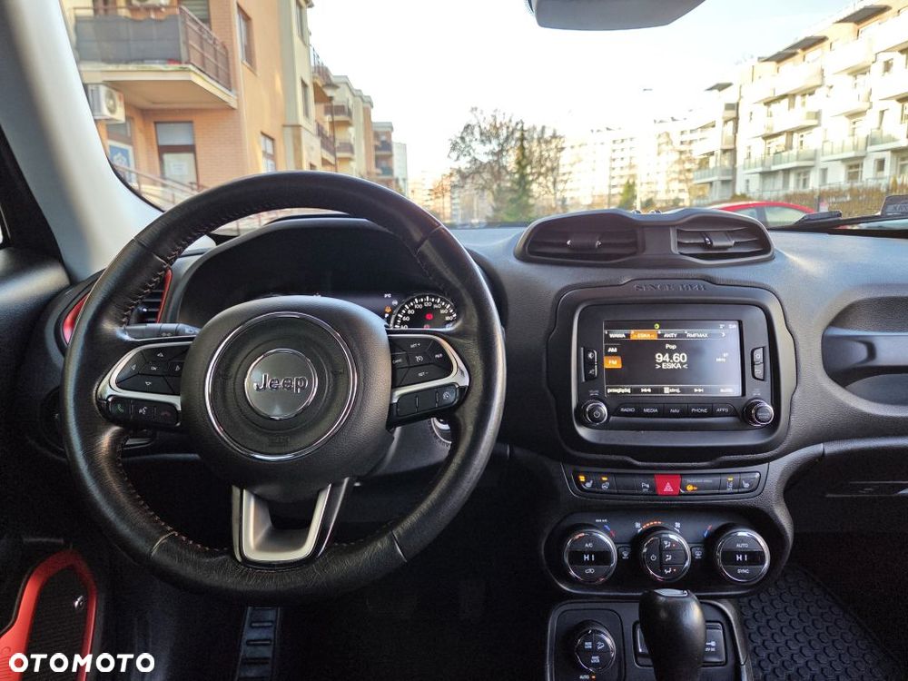 Jeep Renegade 2.0 MultiJet Trailhawk 4WD S&S - 32