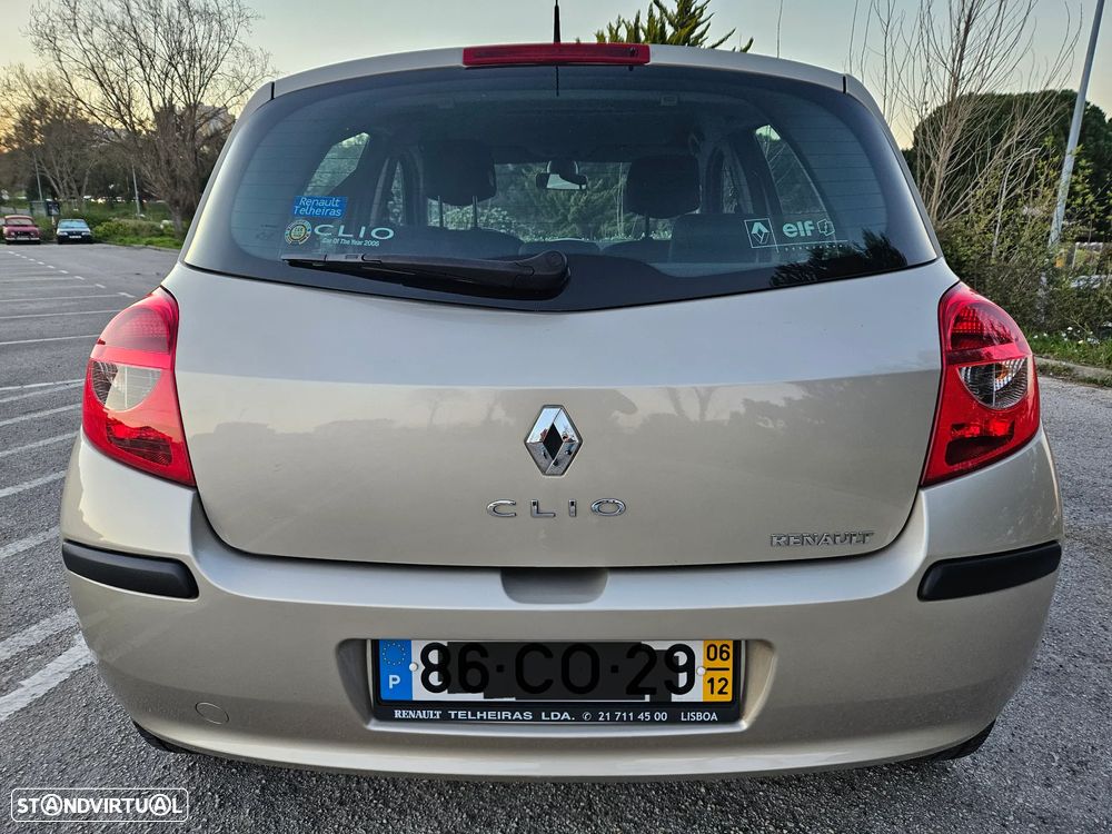 Renault Clio 1.2 16V Dynamique - 3