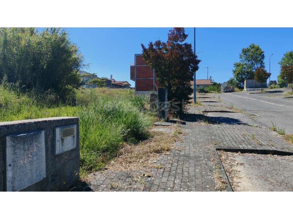Lote para construção de moradia unifamiliar - Grande imagem: 5/6