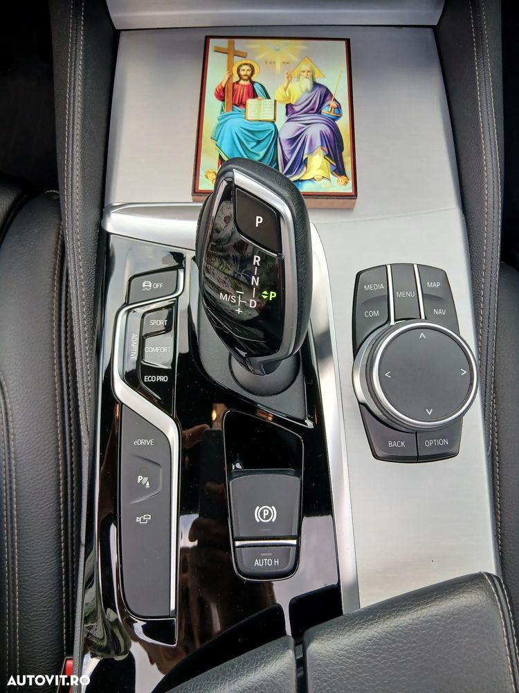BMW Seria 5 - 21