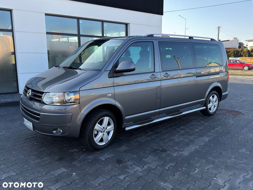 Volkswagen Caravelle - 2