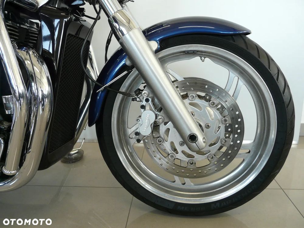 Triumph Thunderbird - 23