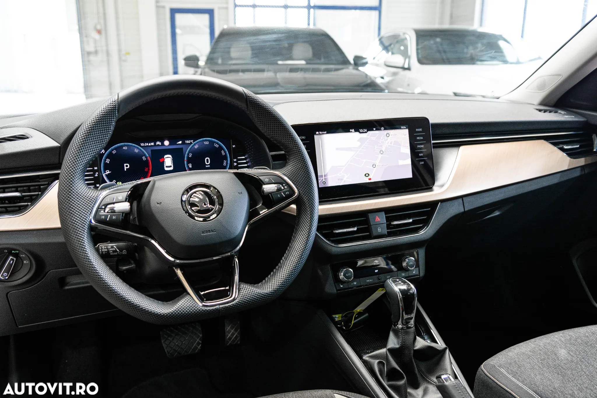 Skoda Kamiq 1.0 TSI DSG Ambition - 8