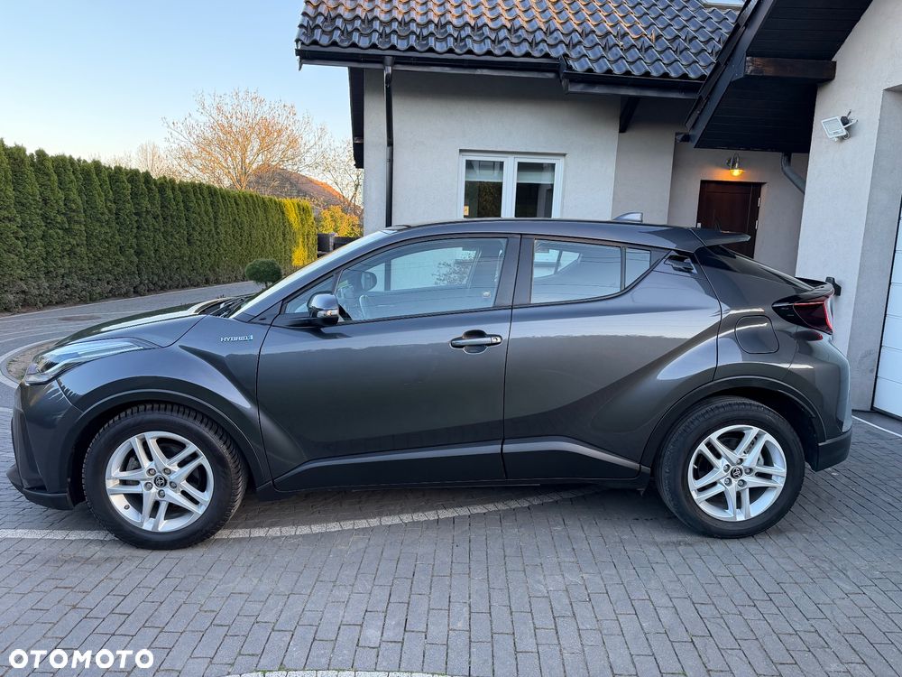 Toyota C-HR Business-Edition - 3