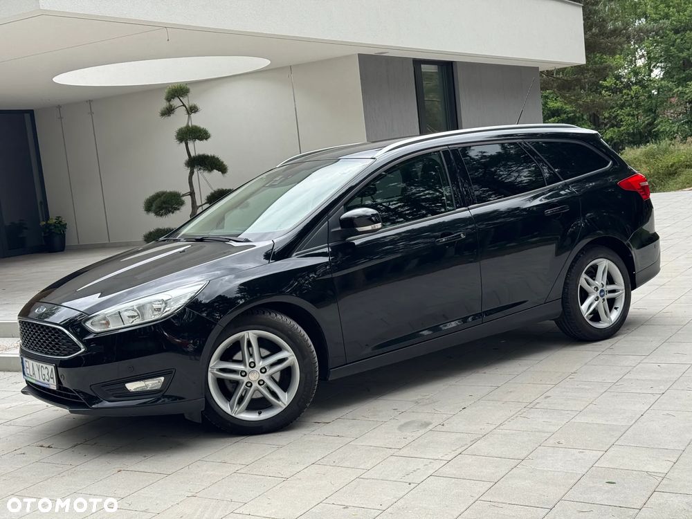 Ford Focus 1.0 EcoBoost Titanium - 1