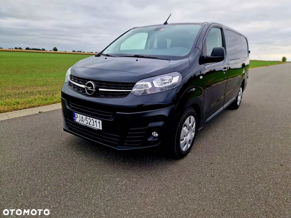 Opel Vivaro - 1