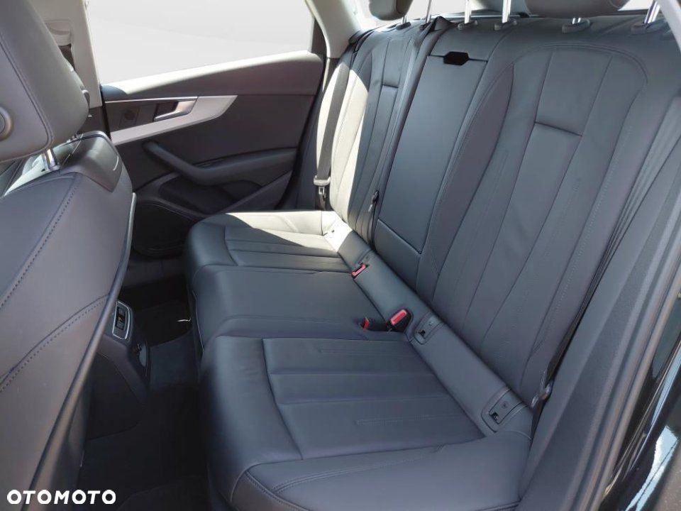 Audi A4 Allroad - 8