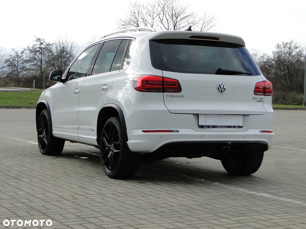 Volkswagen Tiguan 2.0 TDI 4Mot Perfectline R-Style DSG - 10