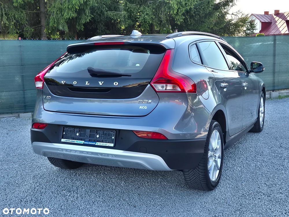 Volvo V40 Cross Country D2 Summum - 20