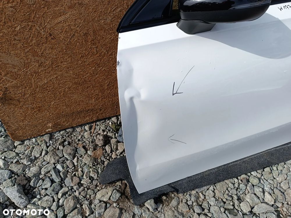 DRZWI LEWY PRZÓD LEWE PRZEDNIE MERCEDES W177 A KLASA - 2